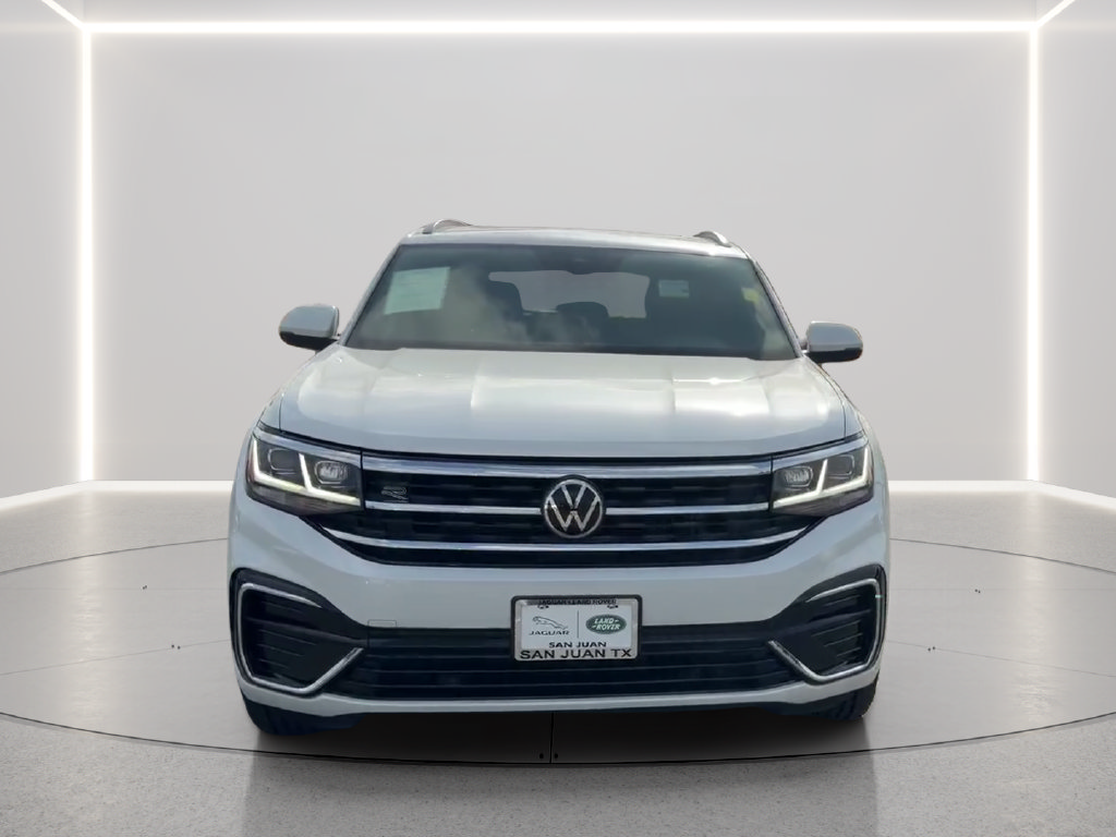 Used 2022 Volkswagen Atlas Cross Sport SEL R-Line AWD/4WD image 2