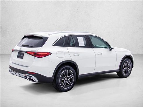 Certified 2026 Mercedes-Benz GLC 300 4MATIC image 5