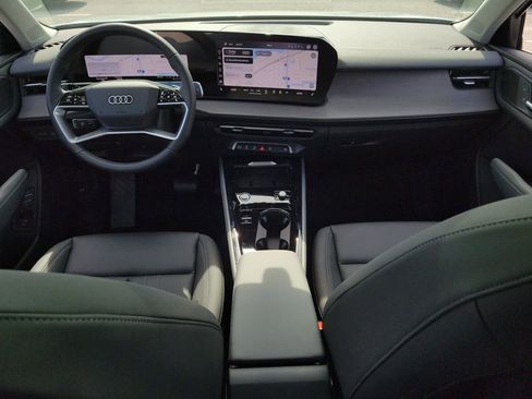 New 2026 Audi Q3 quattro 2.0T AWD/4WD image 23