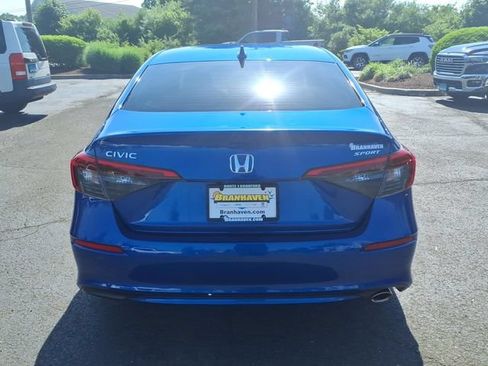 Used 2024 Honda Civic Sport image 6