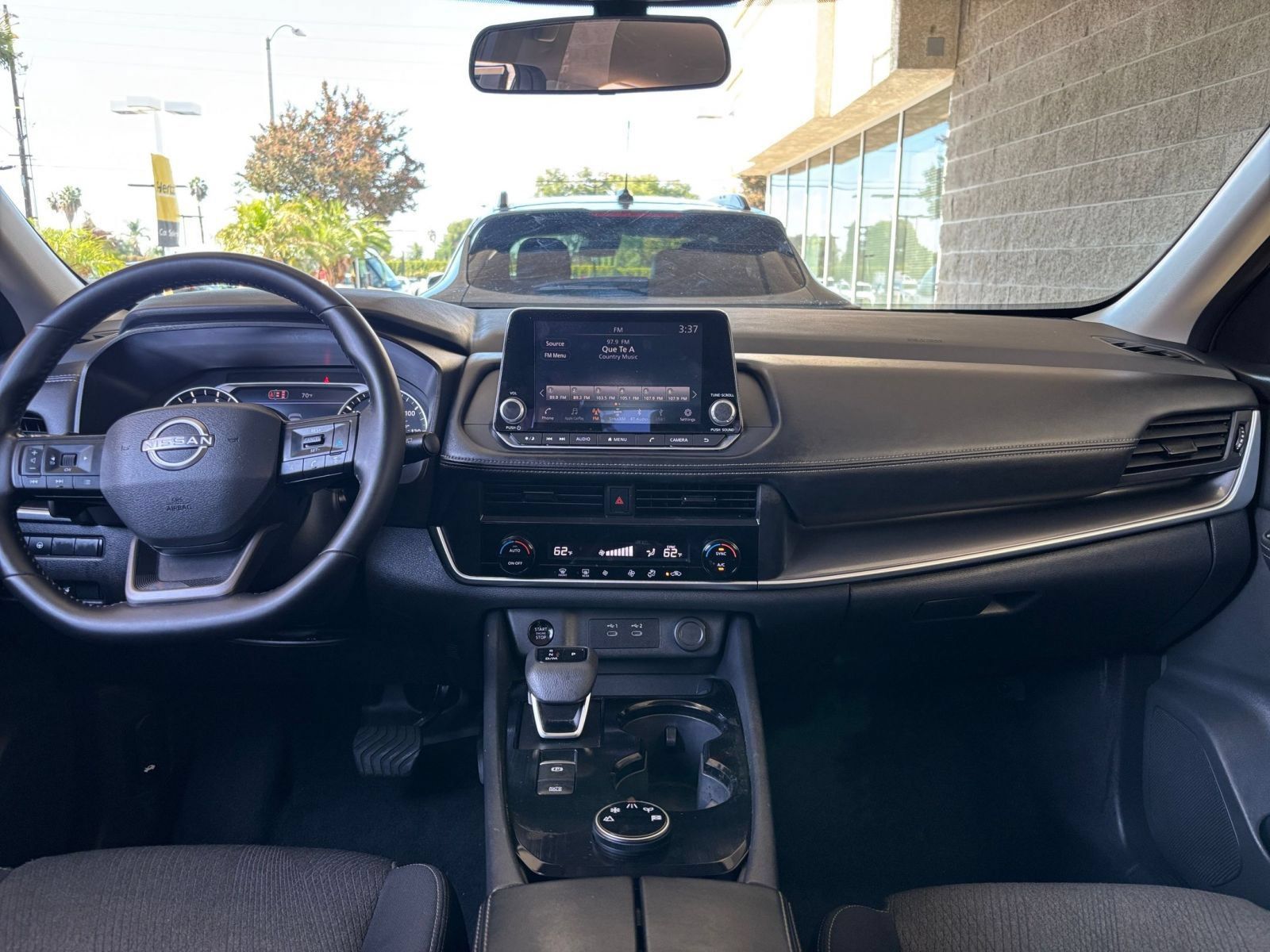 Used 2026 Nissan Rogue SV AWD/4WD image 34