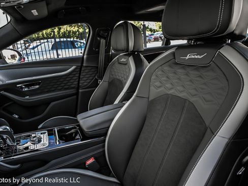 New 2025 Bentley Flying Spur Plug-In Hybrid image 26