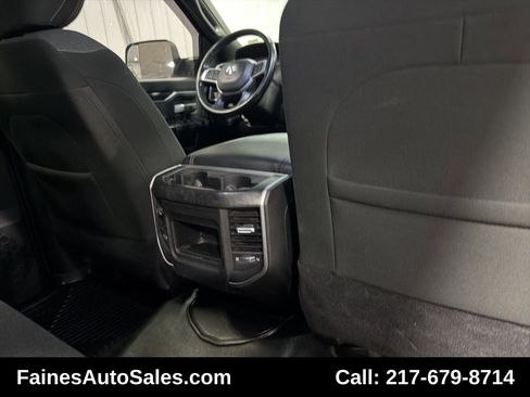 Used 2019 RAM 2500 Big Horn w/ Black Appearance Package image 70