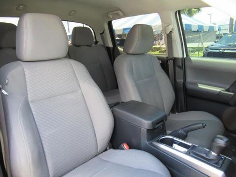 Used 2023 Toyota Tacoma SR5 image 10