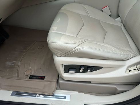 Used 2016 Cadillac Escalade Luxury image 37