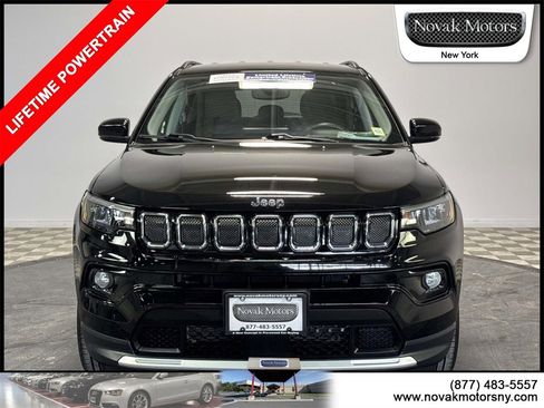 Used 2022 Jeep Compass Limited image 2