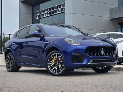 Used 2023 Maserati Grecale Modena AWD/4WD image 2