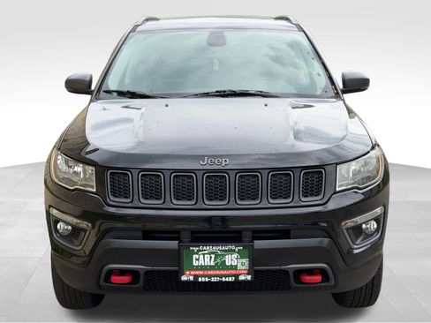 Used 2017 Jeep Compass Trailhawk w/ Leather Interior Group AWD/4WD image 2