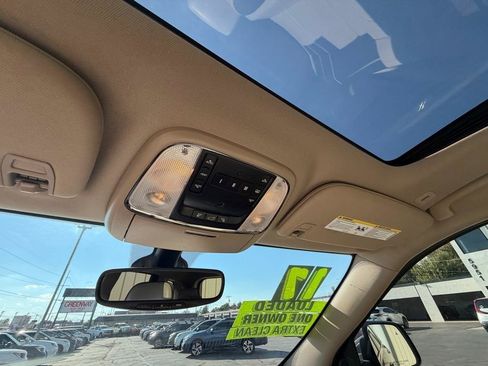 Used 2017 Jeep Grand Cherokee Overland RWD image 47