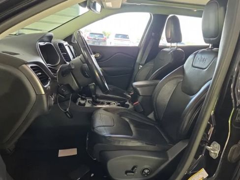 Used 2020 Jeep Cherokee Limited AWD/4WD image 9