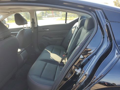 New 2025 Nissan Altima 2.5 SR w/ SR Premium Package image 11