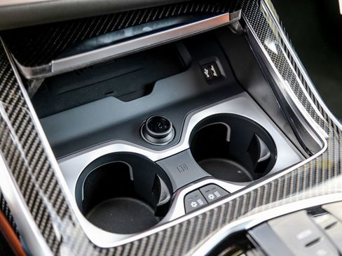 New 2026 BMW X7 M60i image 16