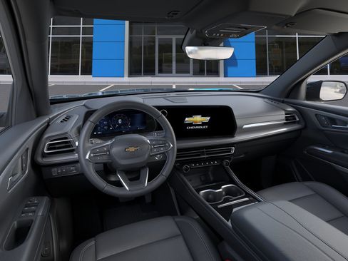 New 2026 Chevrolet Traverse LT FWD image 15