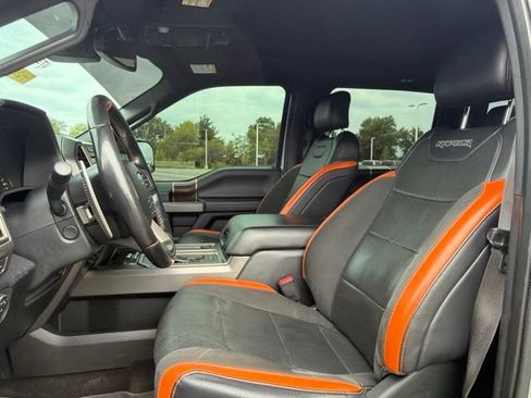 Used 2017 Ford F150 Raptor w/ Equipment Group 802A Luxury AWD/4WD image 27