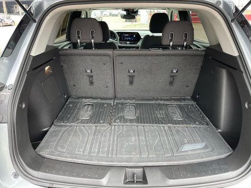 Used 2024 Chevrolet TrailBlazer LT w/ Driver Confidence Package image 7