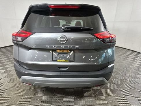 Used 2022 Nissan Rogue S AWD/4WD image 4