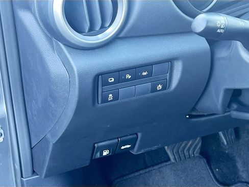 New 2025 Nissan Versa S w/ Trunk Package image 10