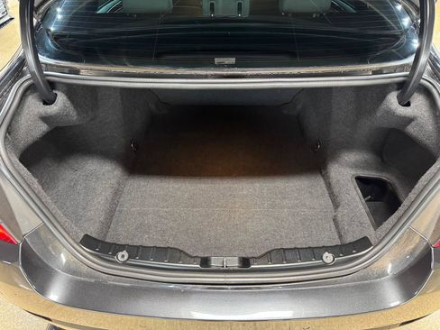Used 2011 BMW 528i Sedan RWD image 35
