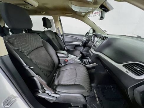Used 2015 Dodge Journey SE w/ Flexible Seating Group AWD/4WD image 38