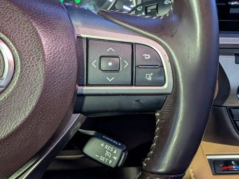 Used 2016 Lexus ES 350 w/ Premium Package w/Wood Trim FWD image 27