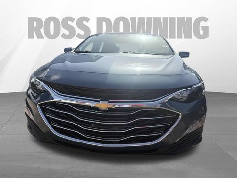 Used 2024 Chevrolet Malibu LT FWD image 2