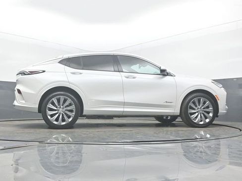 Used 2024 Buick Envista Avenir image 52