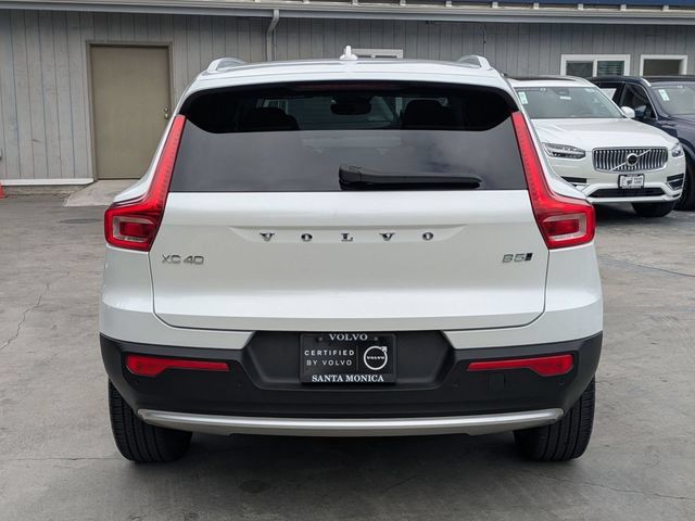 Certified 2023 Volvo XC40 B5 Ultimate AWD/4WD image 5