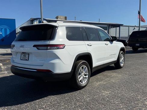 New 2026 Jeep Grand Cherokee L Laredo AWD/4WD image 3