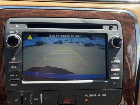 Used 2016 Buick Enclave Leather FWD image 26