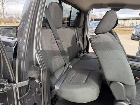 Used 2014 Nissan Titan SV image 28