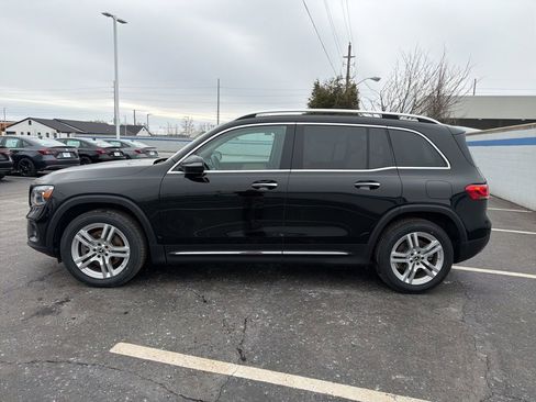 Used 2020 Mercedes-Benz GLB 250 4MATIC image 2