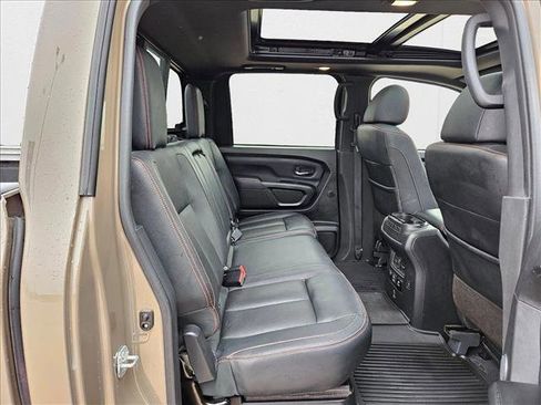 Used 2024 Nissan Titan PRO-4X w/ Pro-4x Convenience Package image 22