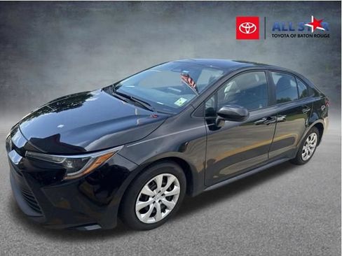 Used 2024 Toyota Corolla LE FWD image 1