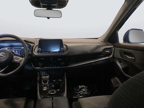 Used 2023 Nissan Rogue SV AWD/4WD image 21