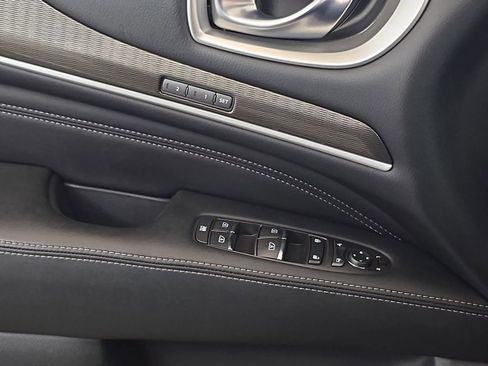 Used 2017 INFINITI QX60 Luxe w/ Premium Plus Package AWD/4WD image 31