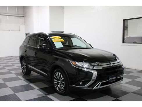 Used 2020 Mitsubishi Outlander ES image 3