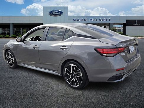 Used 2024 Nissan Sentra SR image 3