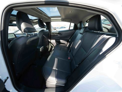 Used 2024 Toyota Prius XLE image 23