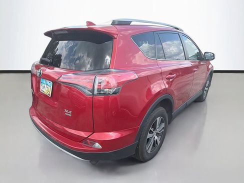 Used 2016 Toyota RAV4 XLE AWD/4WD image 8