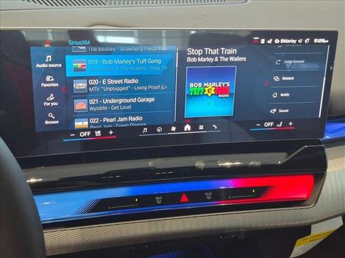 New 2027 BMW M5 w/ Executive Package AWD/4WD image 11