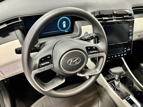 Used 2024 Hyundai Tucson SEL FWD image 17