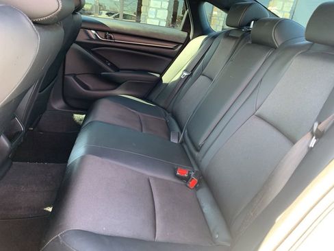 Used 2022 Honda Accord Sport image 13