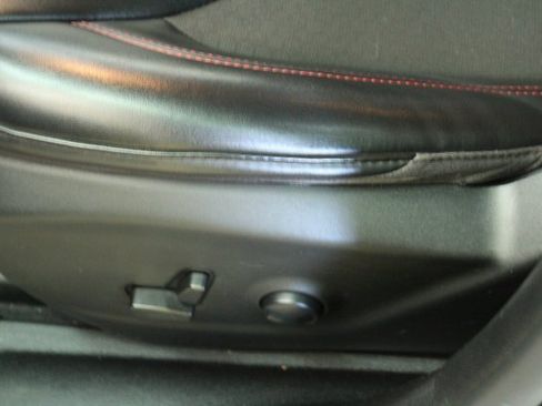 Used 2022 Jeep Cherokee Trailhawk w/ Trailer Tow Group image 14