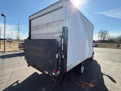 Used 2016 Chevrolet Express 3500 image 5