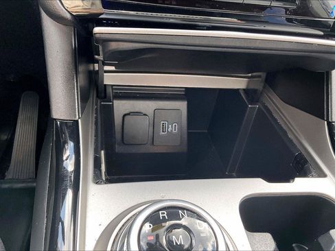 Used 2021 Ford Explorer ST w/ Equipment Group 401A AWD/4WD image 32