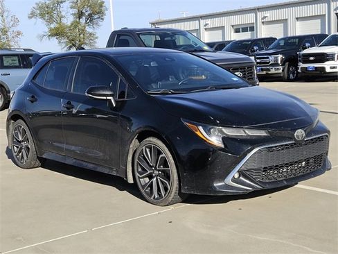 Used 2019 Toyota Corolla XSE image 1