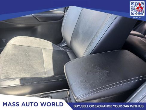 Used 2019 Mitsubishi Outlander SEL AWD/4WD image 10
