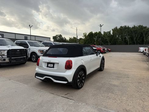 Used 2024 MINI Cooper S w/ Seaside Edition FWD image 8