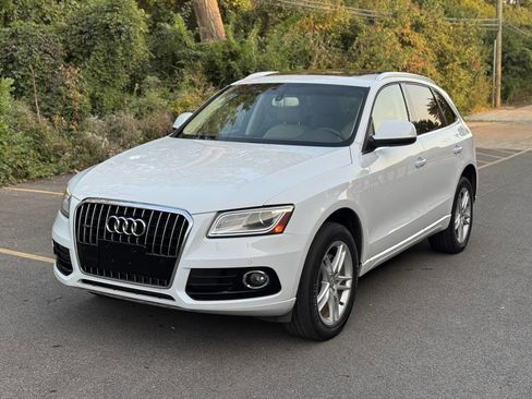 Used 2015 Audi Q5 2.0T Premium Plus w/ Technology Package image 4