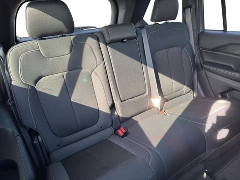 New 2026 Jeep Grand Cherokee Laredo X image 12